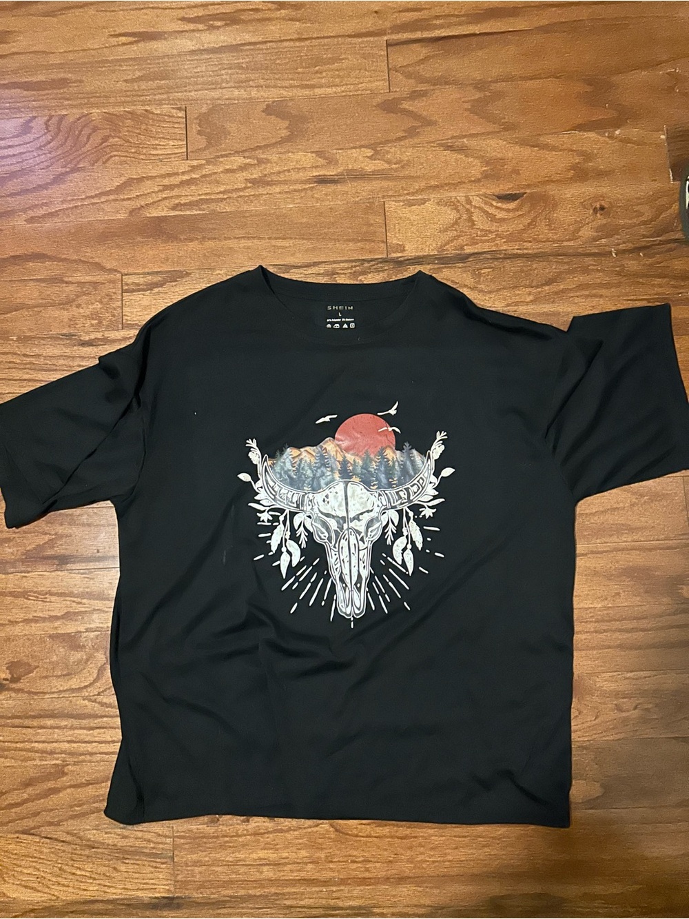 SHEIN Black Short Sleeve Tee with Desert Skull & Sunset Graphic